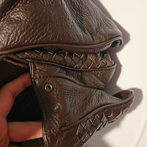 Authentic Bottega Veneta dark chocolate Intrecciato Cervo Cocker Satchel Hobo - Picture 5 of 13